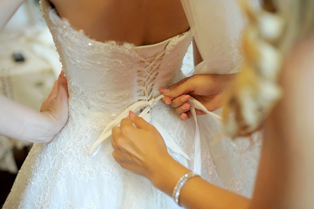 kak-vybrat-svadebnoe-plate3 Посмотрите на меня! - как выбрать свадебное платье - советы по выбору платья невесты
