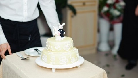 Советы по выбору свадебного торта, как не допустить ошибки при выборе главного угощения торжества?