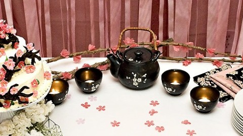 Цветы сакуры своими руками для декора тематической свадьбы или девичника